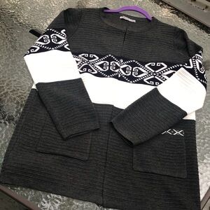 Arianna Howard Women’s open Front Cardigan S/M